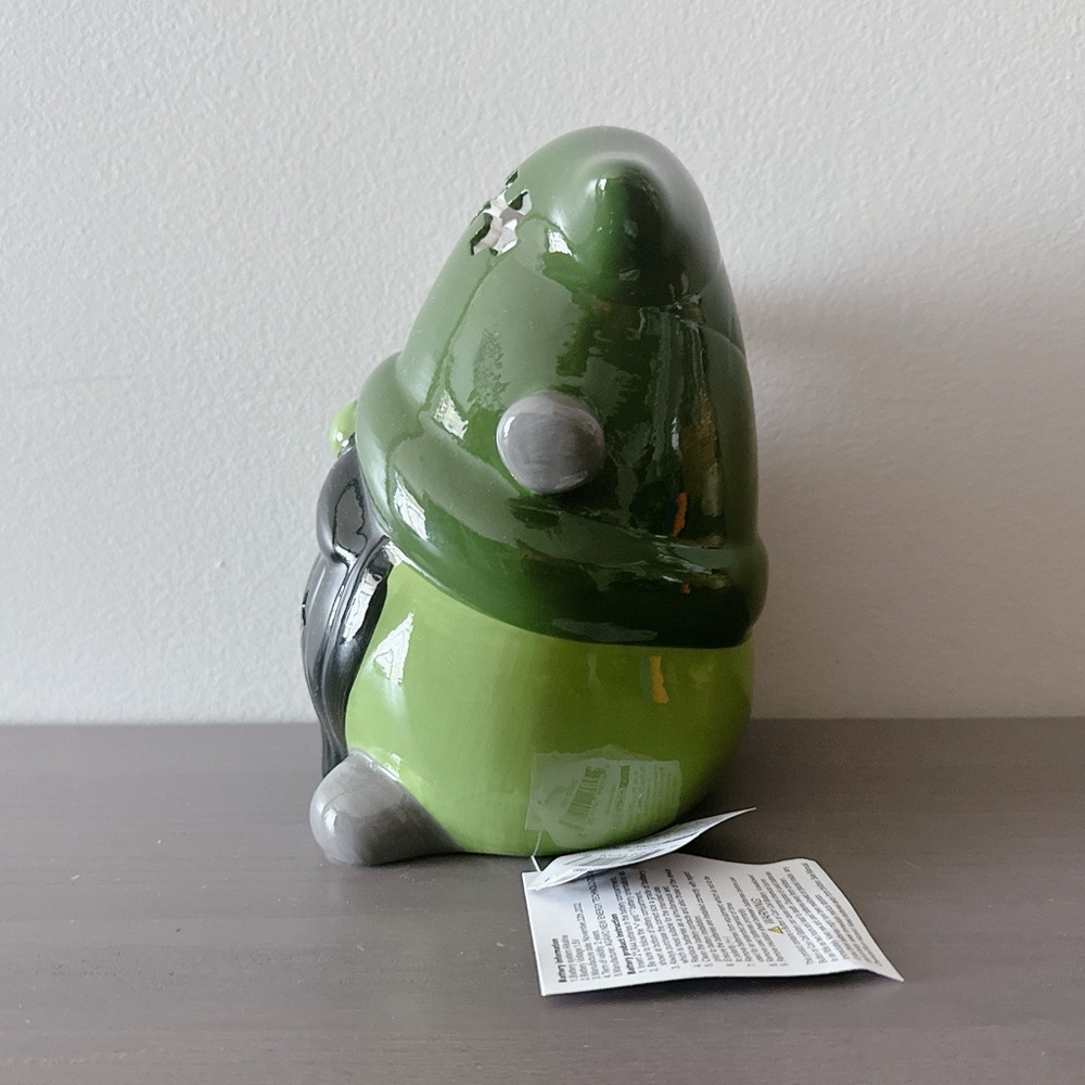 🎃 Light Up Gnome New with tags! Halloween decor fall decor - Picture 3 of 9